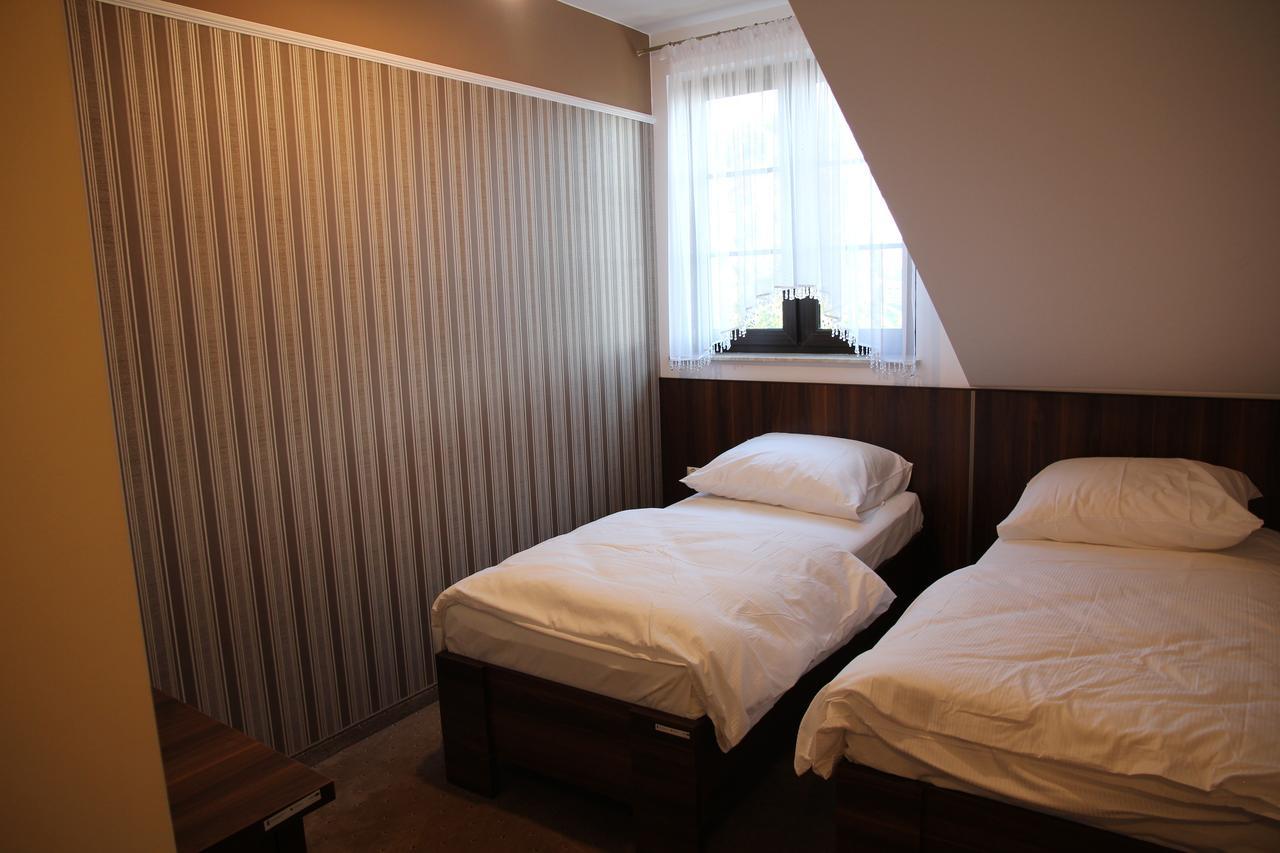 Gosciniec Pod Mlynem Hotel Inowrocław Kültér fotó