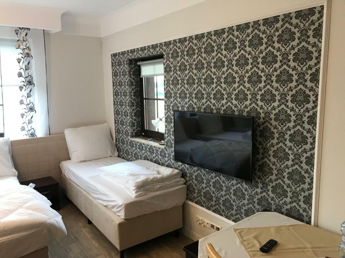 Gosciniec Pod Mlynem Hotel Inowrocław Kültér fotó